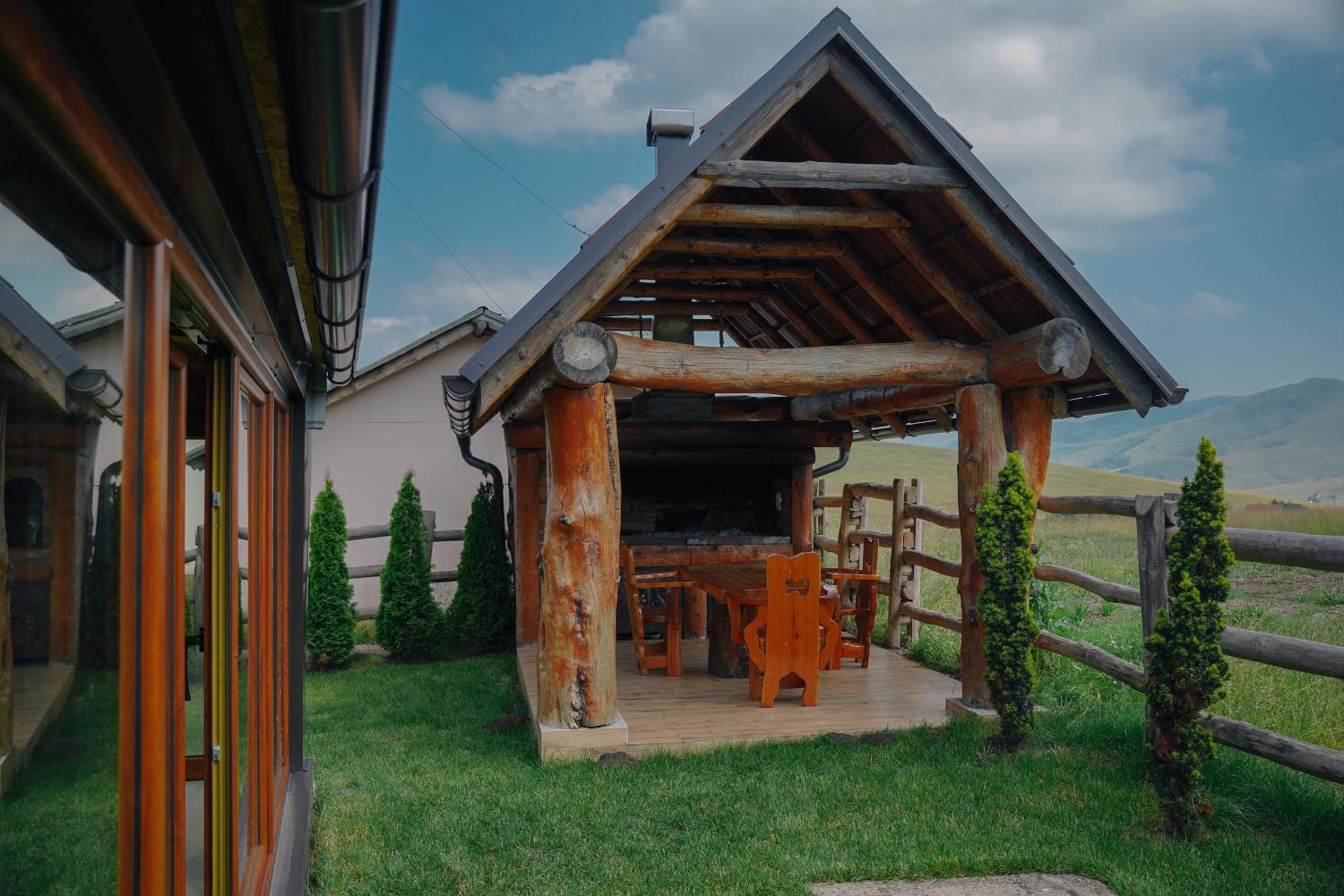Wooden Valley Zlatibor Resort Buitenkant foto